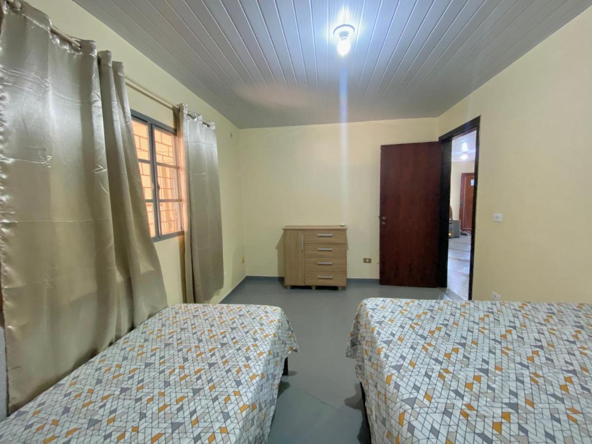 Casa Grande Com 2 Quartos E 1 Suite ฟอสดูอีกวาซู ภายนอก รูปภาพ