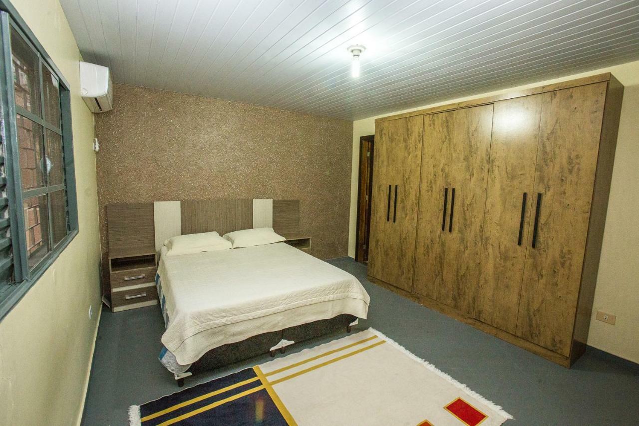Casa Grande Com 2 Quartos E 1 Suite ฟอสดูอีกวาซู ภายนอก รูปภาพ